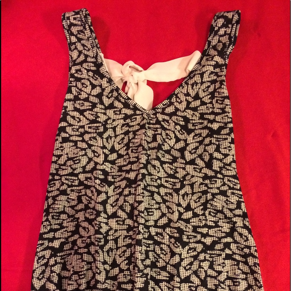 Lily Star Open back blouse